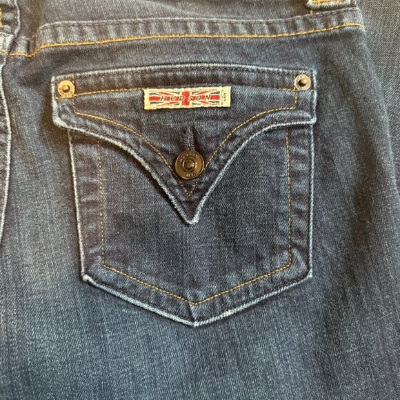 Hudson Jeans Like New Size 28 Beth mid-rise baby boot w/ flap - Picture 3 of 10